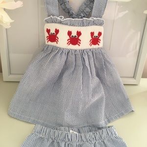 Smock Monkey CRAB top with ruffle pants set